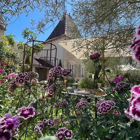 Exclusive With Pool Near Saint Cirq Lapopie Tranquil Luxury 3* Varaire
